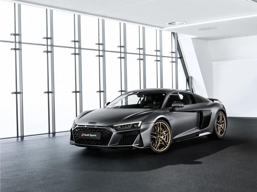  Audi R8 V10 Decennium 2019 года  (WW) (фото 2 из 15)